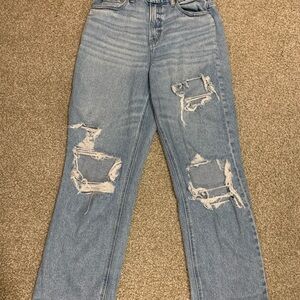 American Eagle Outfitters Light Blue Distressed Boyfriend Jeans